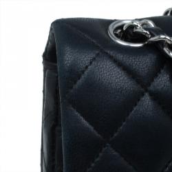 مملوكة مسبقًا Chanel Black Quilted Lambskin Small Classic Double Flap Bag