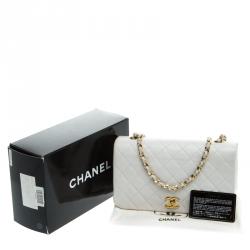 Pre Owned Chanel White Quilted Leather Vintage Full Flap Bag