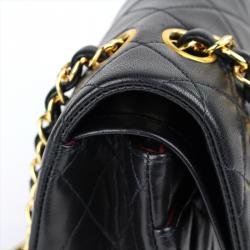 Pre Owned Chanel Black Quilted Lambskin Medium Vintage Classic Double Flap Bag