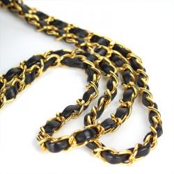 مملوكة مسبقًا Chanel Black Quilted Lambskin Medium Vintage Classic Double Flap Bag