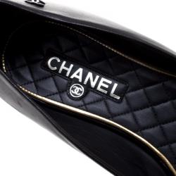 Pre Owned حذاء فلات شانيل جلد أسود بفيونكة مزينة مقاس 39