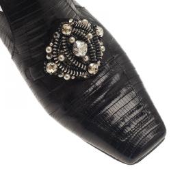 Pre Owned حذاء شانيل جلد أسود مرصع لوفرز مقاس 38