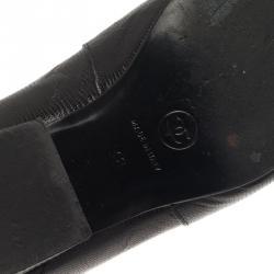 Pre Owned حذاء شانيل جلد أسود مرصع لوفرز مقاس 38