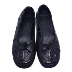 مملوكة مسبقًا Chanel Black Leather CC Cambon Ballet Flats Size 39.5