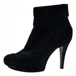 Pre Owned Chanel Navy Blue Suede CC Cap Toe Ankle Boots Size 39