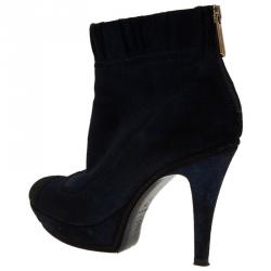 Pre Owned Chanel Navy Blue Suede CC Cap Toe Ankle Boots Size 39