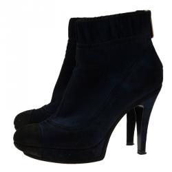 Pre Owned Chanel Navy Blue Suede CC Cap Toe Ankle Boots Size 39