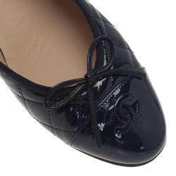 Pre Owned Chanel Navy Blue Quilted Leather CC Cap Toe Ballet Flats Size 41.5 