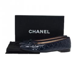 Pre Owned Chanel Navy Blue Quilted Leather CC Cap Toe Ballet Flats Size 41.5 