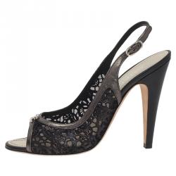 Pre Owned Chanel Black Cutout Leather CC Slingback Sandals Size 39