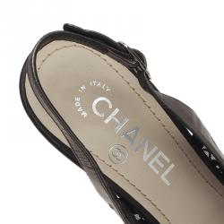 Pre Owned Chanel Black Cutout Leather CC Slingback Sandals Size 39