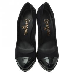 مملوكة مسبقًا Chanel Black Suede and Leather Cap Toe Platform Pumps Size 37.5