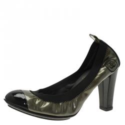 Pre Owned حذاء كعب عالي شانيل بالية مطاط جلد لامع ميتاليك وأسود مقاس 35