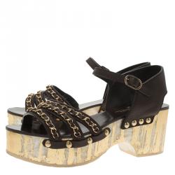مملوكة مسبقًا Chanel Brown Leather Chain Detail Ankle Strap Platform Sandals Size 39