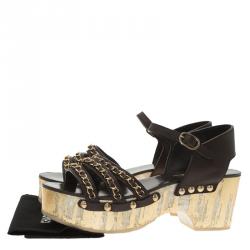 مملوكة مسبقًا Chanel Brown Leather Chain Detail Ankle Strap Platform Sandals Size 39