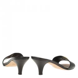 Pre Owned صندل شانيل CC كريستال جلد أسود مقاس 41