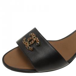 Pre Owned صندل شانيل CC كريستال جلد أسود مقاس 41