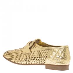 Pre Owned حذاء لوفرز شانيل كنغارو جلد ذهبي CC مقاس 38