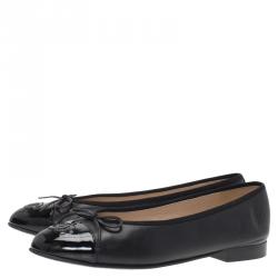 Pre Owned Chanel Black Leather CC Cap Toe Bow Ballet Flats Size 37.5