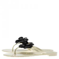 Pre Owned Chanel Monochrome Jelly Camellia Thong Sandals Size 39