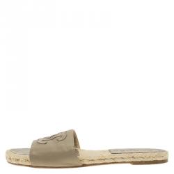 مملوكة مسبقًا Chanel Beige Leather CC Espadrille Slides Size 38