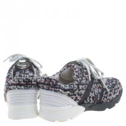 مملوكة مسبقًا Chanel Grey Tweed and Leather Lace Up  Sneakers Size 36.5