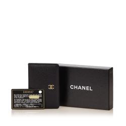 مملوكة مسبقًا محفظة بطاقات شانيل CC جلد سوداء
