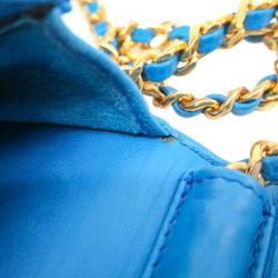 Pre Owned بوك كروس شانيل جلد كافيار أزرق