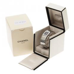 Pre Owned Chanel Black Stainless Steel Matelasse Women's Wristwatch 19MM