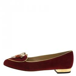 مملوكة مسبقًا Charlotte Olympia Burgundy Suede Bull Smoking Slippers Size 37