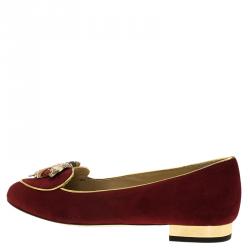 مملوكة مسبقًا Charlotte Olympia Burgundy Suede Bull Smoking Slippers Size 37