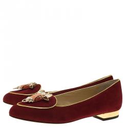 مملوكة مسبقًا Charlotte Olympia Burgundy Suede Bull Smoking Slippers Size 37