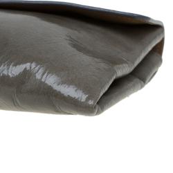 Pre Owned Chloe Fatigue Patent Leather Clasp Closure Clutch