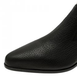 Pre Owned حذاء بوت كلوي جلد أسود مرصع مقاس 40