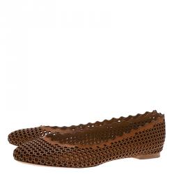 Pre Owned Chloe Brown Perforated Leather Lauren Scalloped Ballet Flats Size 36