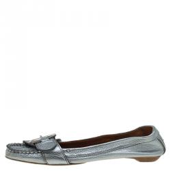 Pre Owned Chloe Metallic Silver Leather Buckle Detail Moccasins Size 38.5
