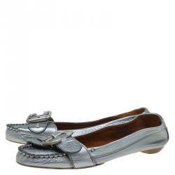Pre Owned Chloe Metallic Silver Leather Buckle Detail Moccasins Size 38.5