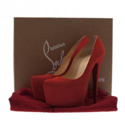 مملوكة مسبقًا حذاء كريستيان لوبوتان دافوديل جلد سويدي أحمر نعل سميك مقاس 35