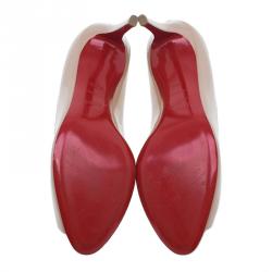 Pre Owned حذاء كعب عالي كريستيان لوبوتان يويو يويو بفتحة أصبع جلد لامع بيج مقاس 39.5