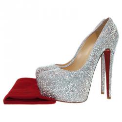 مملوكة مسبقًا حذاء كعب عالي كريستيان لوبوتان دافوديل مرصع كريستال جلد مدبوغ فضي مقاس 39