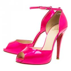 مملوكة مسبقًا حذاء كريستيان لوبوتان غاردنر دورسي جلد وردي لامع بحزام للكاحل مقاس 37