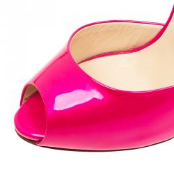 مملوكة مسبقًا حذاء كريستيان لوبوتان غاردنر دورسي جلد وردي لامع بحزام للكاحل مقاس 37