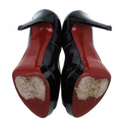 Pre Owned حذاء كريستيان لوبوتان ليدي مقدمة مرتفعة مدببة كعب مرتفع جلد أسود لامع مقاس 37.5