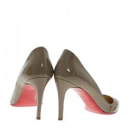 مملوكة مسبقًا Christian Louboutin Grey Patent Pigalle Pumps Size 38.5