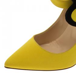 Pre Owned حذاء كعب عالي كريستيان لوبوتان بينسي ماري جين ساتان أصفر مقاس 39