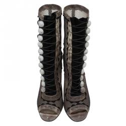 مملوكة مسبقًا بوت كريستيان لوبوتان آتينشن 100 جلد ثعبان البحر بيج بشبكة سوداء مقاس 38.5