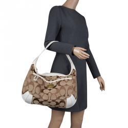 Coach Beige/White Signature Canvas Ergo Hobo