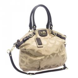 Pre Owned Coach Beige Signature Fabric Lindsey Shoulder Bag