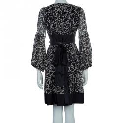 Pre Owned Diane Von Furstenberg Monochrome Floral Print Myrte Wrap Dress  S