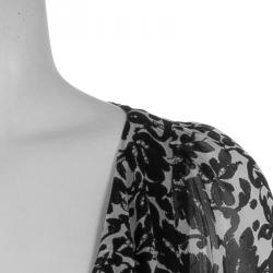 Pre Owned Diane Von Furstenberg Monochrome Floral Print Myrte Wrap Dress  S